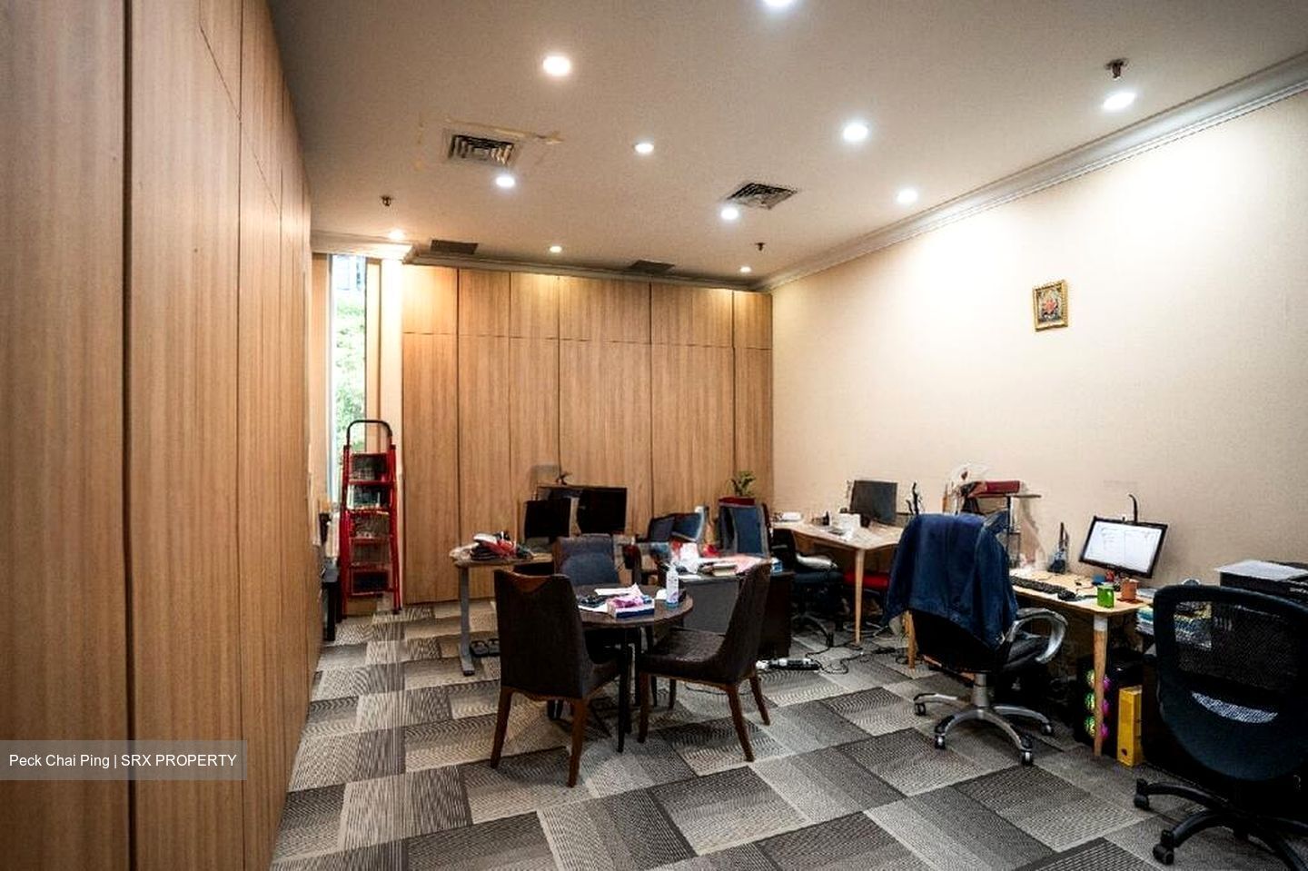 High Street Plaza (D6), Office #504184501